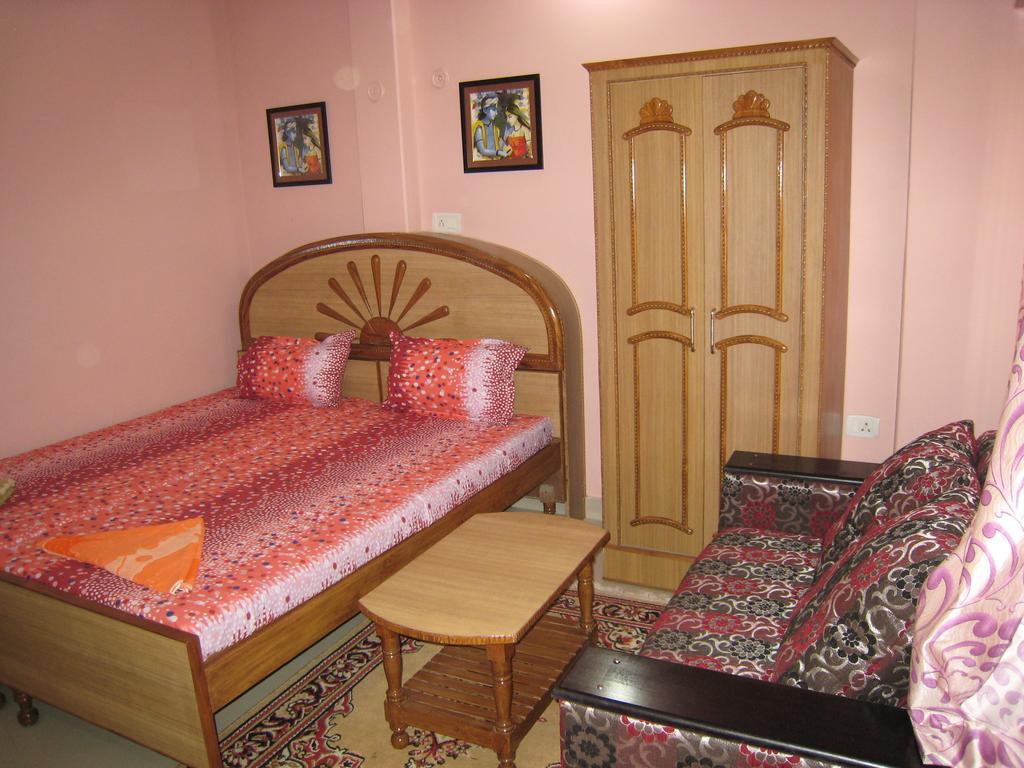 Krishna Paying Guest House 瓦拉纳西 客房 照片