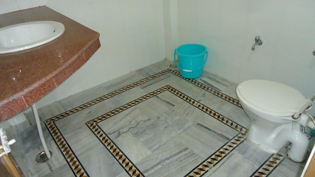 Krishna Paying Guest House 瓦拉纳西 外观 照片